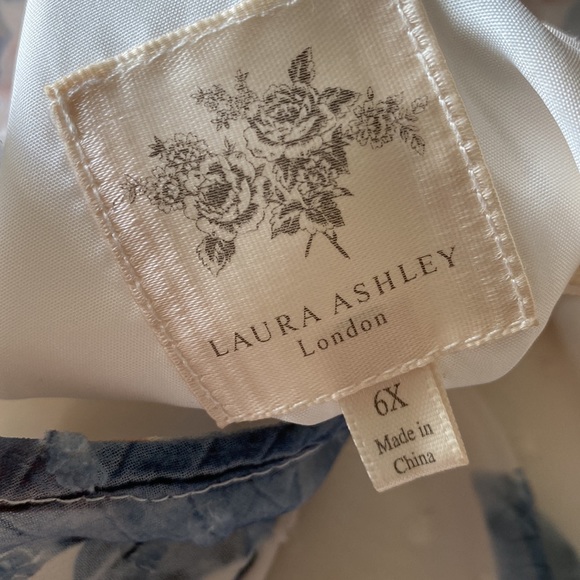 LAURA ASHLEY - TAN FLORAL PRINT - Picture 3 of 5